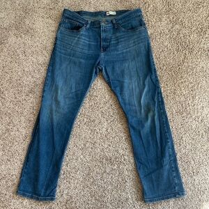 Wrangler Slim Straight Jeans size 36x30